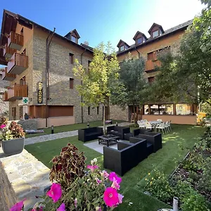 els-encantats-espot.catalonia-hotels.com/